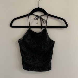 Brand: Popular Basics Size: Small Color: Black and Gray